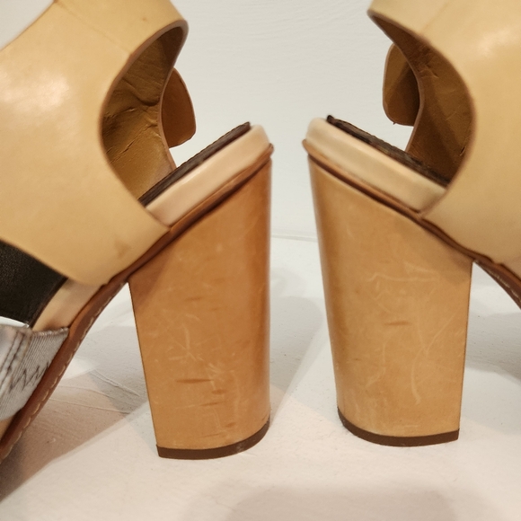 Sam Edelman "Yelena" Metallic Mirror Strap Nude Chunky Block Heels - Picture 9 of 12